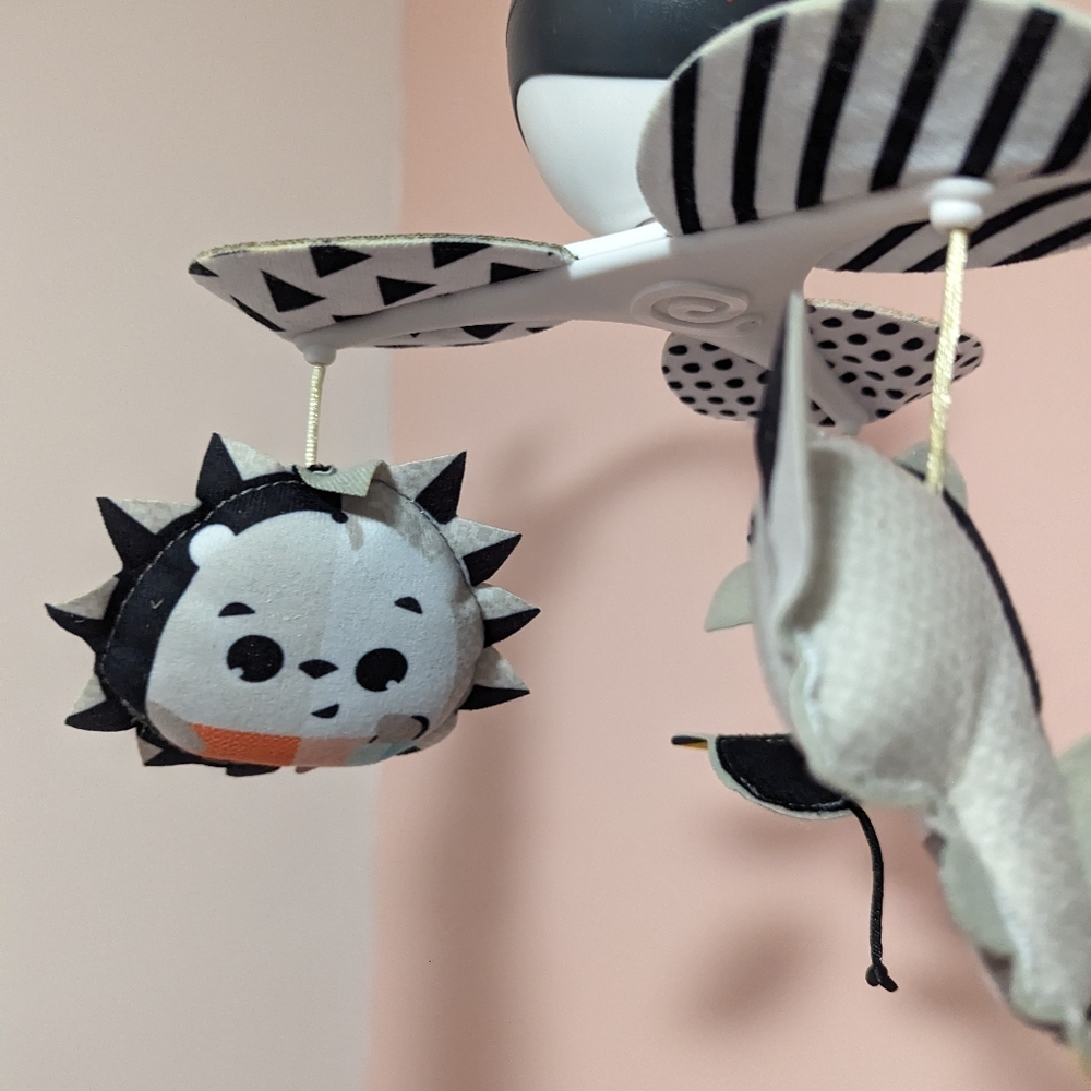 Baby mobile - Picture 3 of 3